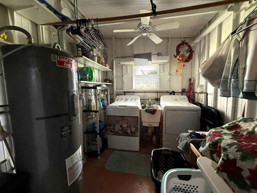 7624 Kings Drive a Ellenton, FL Mobile or Manufactured Home for Sale